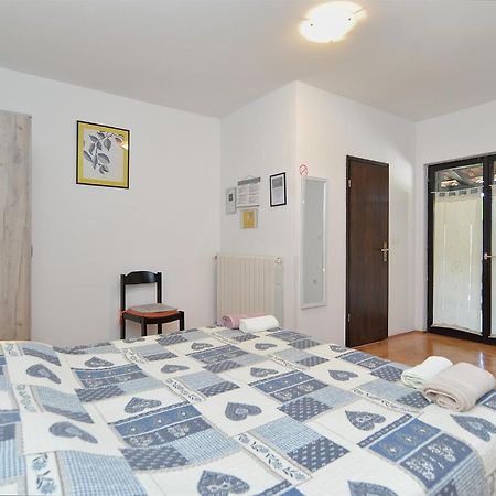 Rooms Veli Vrh 2208 Pula Dış mekan fotoğraf