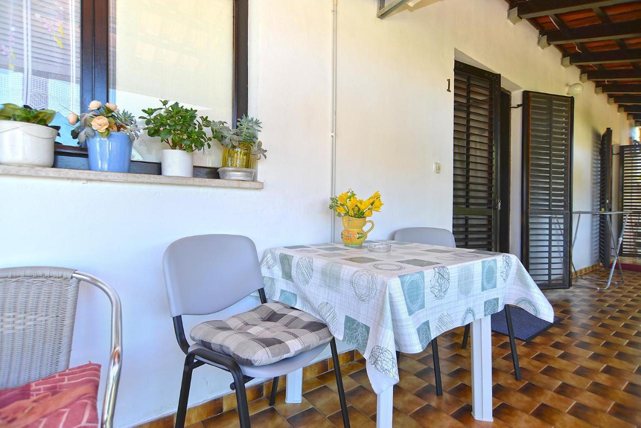 Rooms Veli Vrh 2208 Pula Dış mekan fotoğraf